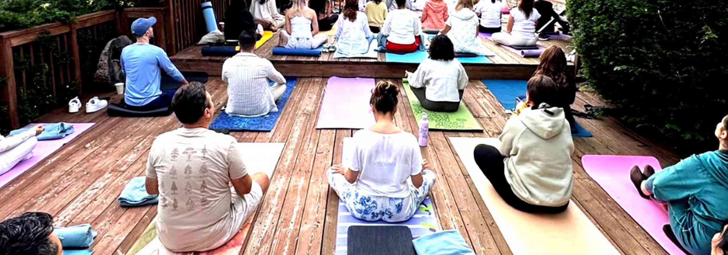 سفر-به-آرامش-یوگا-تورنتو